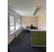 Büroflächen direkt am Kölner Rhein
