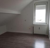 Helle Dachgeschosswohnung in Bochum-Laer