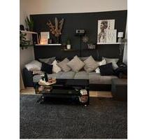 Nachmieter 3- Raumwohnung - 550,00 EUR Kaltmiete, ca.  65,00 m² in Neubrandenburg (PLZ: 17034) Datzeberg