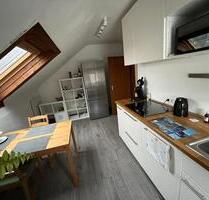 Helle 3ZKB DG Wohnung mit 2x Klimaanlage, PKW-Garage optional - Dillingen (Saar)
