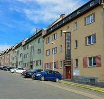 Großzügige 2-Zimmer-Altbau-Wohnung mit Balkon - Reichenbach im Vogtland