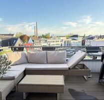 Helle Altbauwohnung mit Dachterrasse und Blick über Bergisch Gladbach