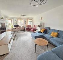 3-Zimmer-ruhige-helle Wohnung (88,92)- mit Balkon-EBK- - Pfarrkirchen