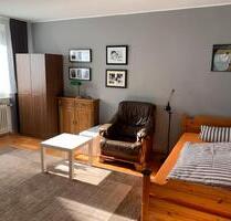 Ein helles und großes Zimmer in einer 3er WG - Stuttgart Botnang
