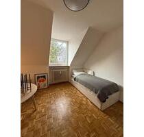 Charmantes möbliertes 1-Zimmer-Apartment in Untergiesing-Harlaching - ab sofort für 6-24 Monate - München