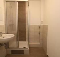 Eine Insel mit 3 Zimmern…tolle 3-RW mit Dusche u. Balkon!!! - Freiberg