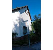 Zimmer Haus zur Mieten - 450,00 EUR Kaltmiete, ca.  16,00 m² in Blumberg (PLZ: 78176)