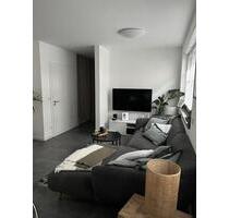 Zwischenmiete in Köln-Lindenthal: Möblierte Wohnung mit Terrasse