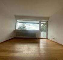 Neuer Preis! Perfekt reservierte 2 Zimmer-Wohnung mit Aussicht - Germering