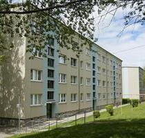 Sanierte 3-Raum-Wohnung mit Dusche und Balkon am Bieblacher Hang! - Gera Alt-Bieblach