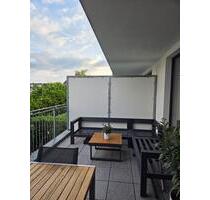 Wunderschöne geräumige 3 Zimmer Wohnung mit Balkon , Neubau - Düsseldorf Stadtbezirk 5