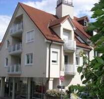 Moderne Dachgeschosswohnung im Zentrum von Weinheim