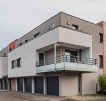 WUNDERSCHÖNE 2-ZIMMER-WOHNUNG IN GRENZN - Rheinau