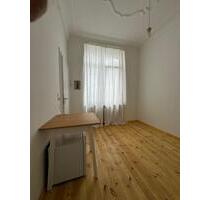 Apartement 1 Zimmer vollsaniert Altbau Holzdielenboden - Düren