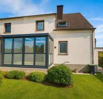 Doppelhaushälfte Mehrgenerationen Whg zur Miete u.o. Mietkauf - Homburg