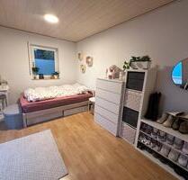 helles WG-Zimmer ab 01.01.2026 - 435,00 EUR Kaltmiete, ca.  16,00 m² in Mainz (PLZ: 55130) Laubenheim