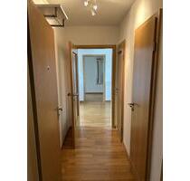 Möblierte 3-Zimmer-Wohnung mit 2 Balkonen! Ab sofort! - Regensburg Gallingkofen