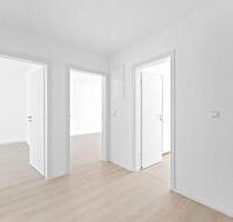 Kernsanierte 3 Zimmer Wohnung am Hölderlinplatz Stgt. West - Stuttgart Stuttgart-West
