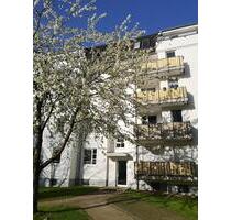 Sonnige 2-Raumwohnung im Schloßcarrée mit Süd-Westbalkon - Chemnitz Altendorf