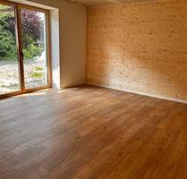 Neue EG Wohnung mit kleinem Garten und Südterrasse - Germaringen