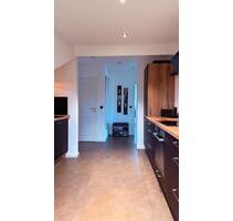 Moderne 2-Zimmer-Wohnung mit Balkon, Garten & Stellplatz - Braunschweig Wabe-Schunter-Beberbach