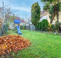 Gepflegte Renovierte DHH mit EBK, sonniger Garten und Balkon, vol - Villingen-Schwenningen