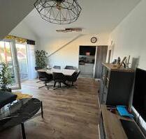 2 12 Zimmer - DG- Whg. 66qm - Neubau 2019 ab. 1.10. evtl. früher - Straubing
