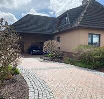 Freistehendes Einfamilienhaus - 400.000,00 EUR Kaufpreis, ca.  210,00 m² in Ovelgönne (PLZ: 26939)