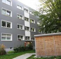 Bei VIVAWEST die Sonnenstrahlen auf dem eigenen Balkon genießen. - Essen Stadtbezirk V