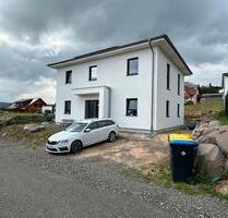 Haus zu vermieten in Driedorf - 1.900,00 EUR Kaltmiete, ca.  200,00 m² in Driedorf (PLZ: 35759)