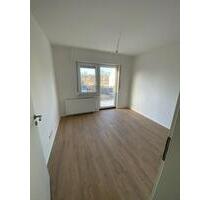 Helle sanierte 2 Zimmer Wohnung mit zwei Balkonen in ruhiger Lage - Herford Diebrock