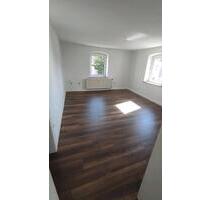 3-Raum Wohnung in Laußnitz bei Dresden mit Stellplatz
