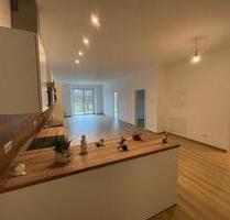 Wohnung 82 qm, KfW 40, Terrasse, Carport, barrierefrei - Miltach