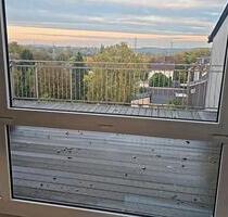 3 bis 4 Zimmerwohnung im Dachgeschoss ab Juli - Essen Stadtbezirk VI