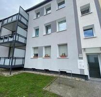 Fertig renoviert! Schöne 3,5-Zimmer Wohnung mit Balkon - Essen Stadtbezirk VI