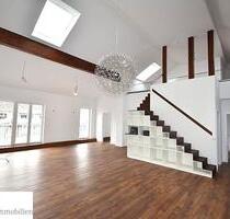 Objekt-Nr. 423_14, 40210 Düsseldorf 4-Zimmer-Penthouse-Wohnung mit großer Terrasse