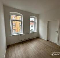 ++ Zu sofort!: Bezaubernde, renovierte 3-Zimmer Wohnung in zentraler Lage Uelzens ++