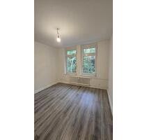 Sehr schöne renovierte 2 Zimmer Wohnung in Duisburg zu vermieten