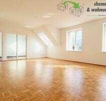 Barrierefreie 4-Raum-Dachgeschosswohnung mit 3 Bädern, Fußbodenheizung & Aufzug - Chemnitz Hilbersdorf