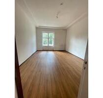 Helle 2-Zimmer Altbauwohnung im Erdgeschoss in Steglitz (12167) - Berlin Steglitz-Zehlendorf