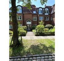 Traumhafte renovierte 3 Zi Wohnung mit Wesersicht & neue EBK - Bremen Vegesack