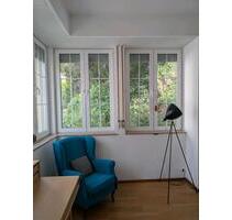 Ruhige, zentrale, möblierte , 2 ZKB 65qm Wohnung - Stuttgart Bopser