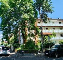 Stilvolle 2-Zimmer-Wohnung mit 2 Balkonen und Doppelstellplatz in Bestlage von Düsseldorf-Oberkassel