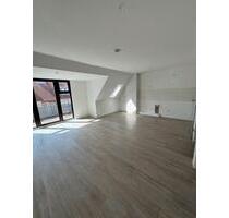 Schicke 2-Zimmer-Wohnung im Dachgeschoss - Grevenbroich