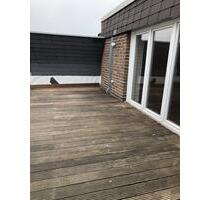 Über den Dächern von Moers: Großzügige Wohnung in der Moerser Innenstadt!
