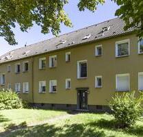 Gemütliche 2 Zimmer-Dachgeschosswohnung zu vermieten! - Duisburg Beeck