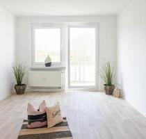 Ein gemeinsames Wohnglück mit Balkon, Duscheu.Wanne - Chemnitz Bernsdorf