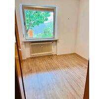 Haus zur Miete - 870,00 EUR Kaltmiete, in Calden (PLZ: 34379)