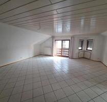 Schöne 3 Zimmer Wohnung in ruhiger Lage in Wiesental - Philippsburg