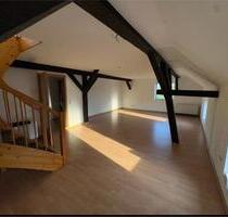 Lichtdurchflutete, großzügige Maisonettewohnung - Großrudestedt